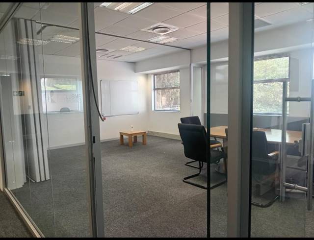 BUSINESS PROPERTY TO RENT IN DAWNCLIFFE